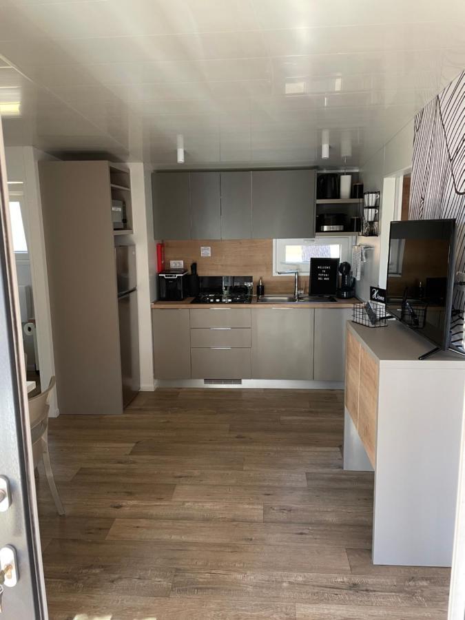 Mobile Home Peponi Del Mar, Brand New Biograd Na Moru Exterior foto