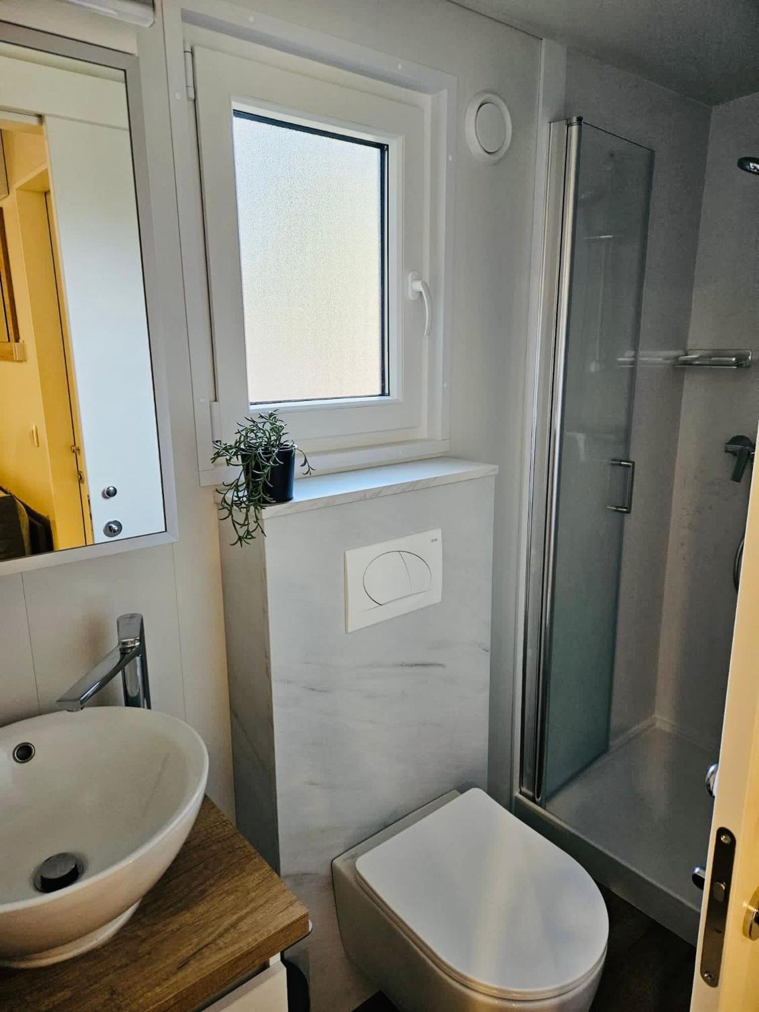 Mobile Home Peponi Del Mar, Brand New Biograd Na Moru Exterior foto